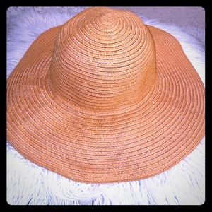 Beach Hat 👒 BANANA REPUBLIC